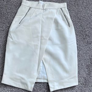 Ivory H&M skirt US 2